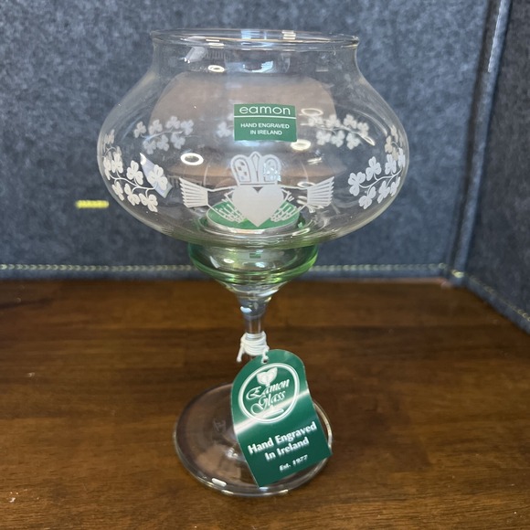 Eamon Glass Tealight Holder Claddagh & Shamrocks Made In Ireland NIB St. Patrick - Picture 1 of 14